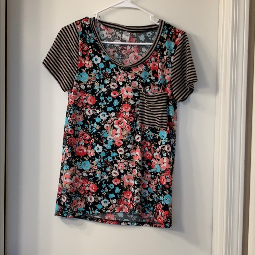 Honey and Lace shirt